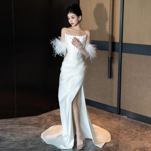 Vestido de novia sin tirantes Vestido de compromiso de lujo Falda de cola de pez que estiliza la figura