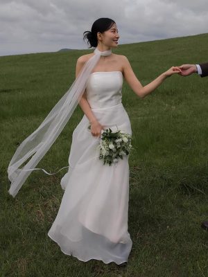 Vestido de novia de estudio Super Immortal personalizado de la serie Sweet Forest, sin tirantes, de organza y satén, para fotografía de viajes.